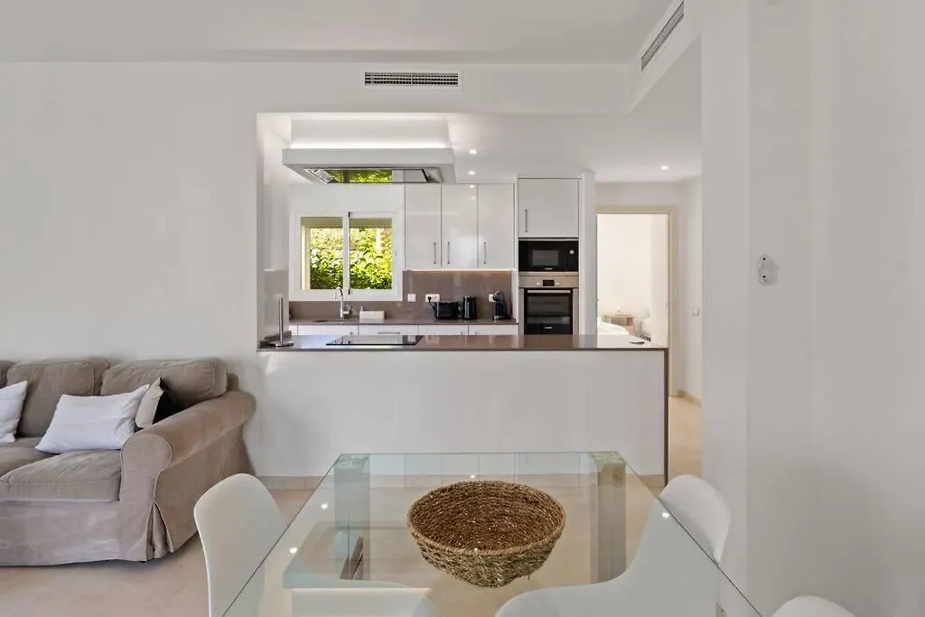 Alcazaba Lagoon Family Apartment By Costarentals - Ref M14 Estepona Spain