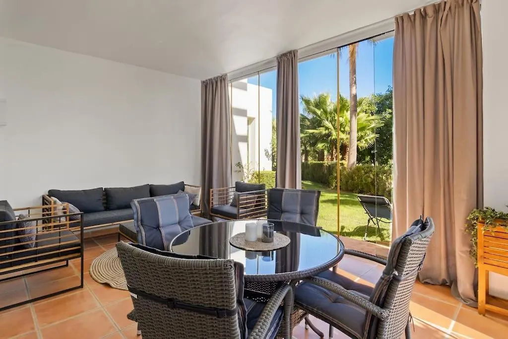 Alcazaba Lagoon Family Apartment By Costarentals - Ref M14 Estepona 0*,