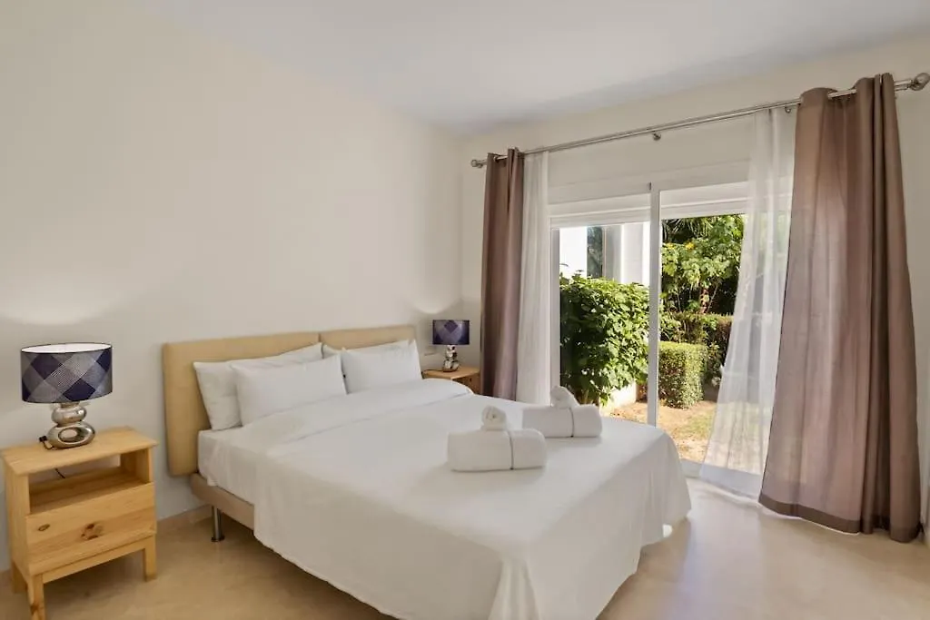 Alcazaba Lagoon Family Apartment By Costarentals - Ref M14 Estepona